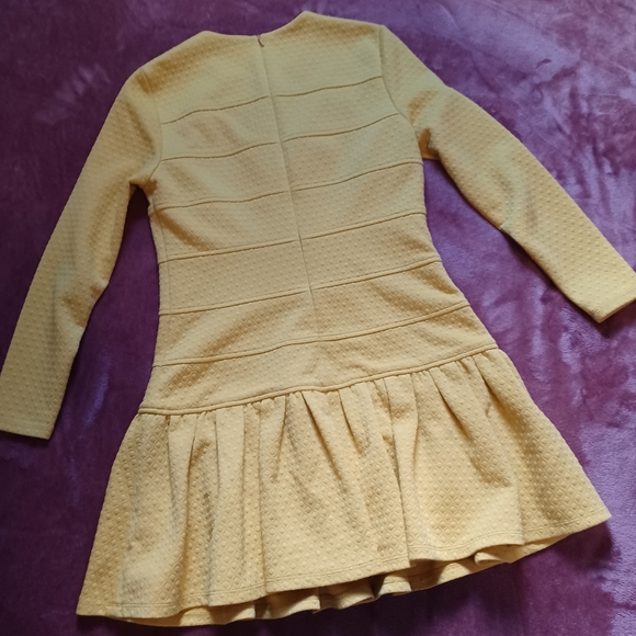 Yellow Mini Bee dress jewel accent thick lined gorgeous feminin ruffles Bey mini - Picture 12 of 13